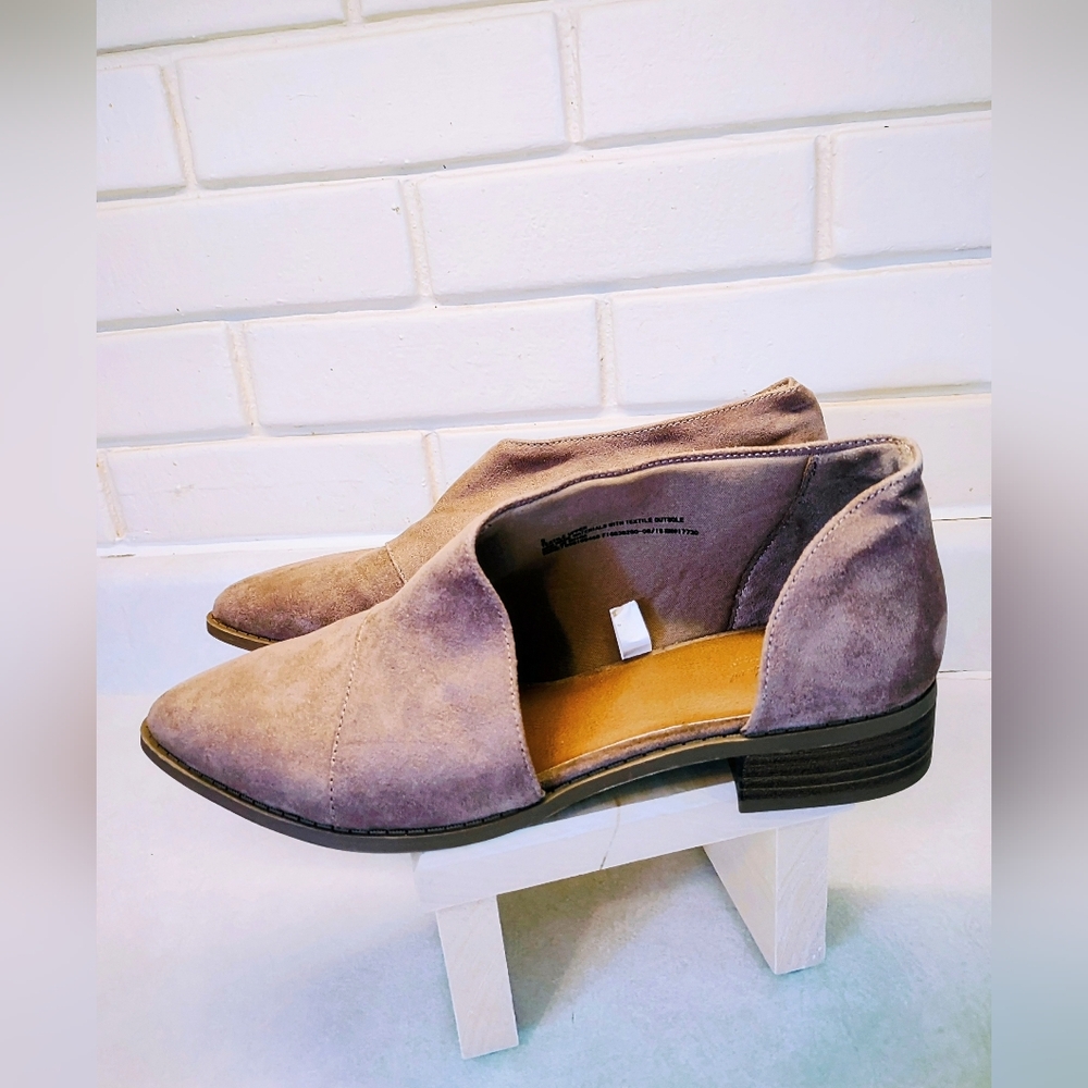 Universal Thread Tan Mules - image 2